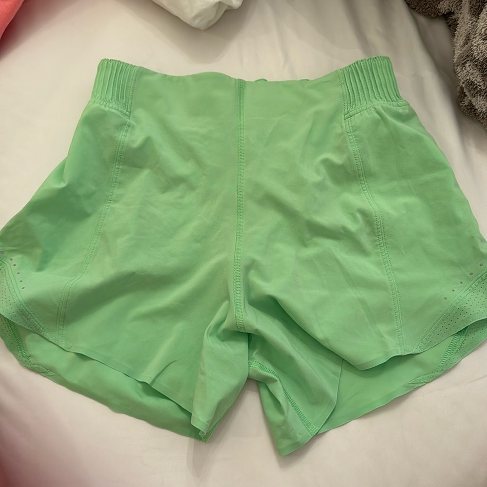 Green lululemon shorts!!!